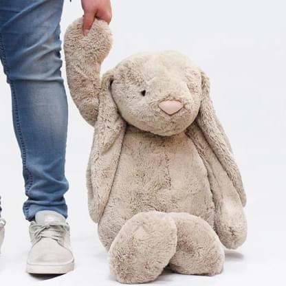 STOR beige kramgo kanin - 67 cm  (Lyxprodukt)